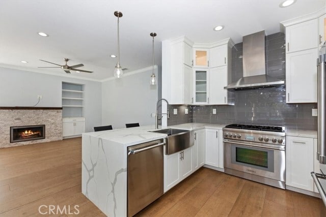 Building Photo - 2446 Cll Bienvenida