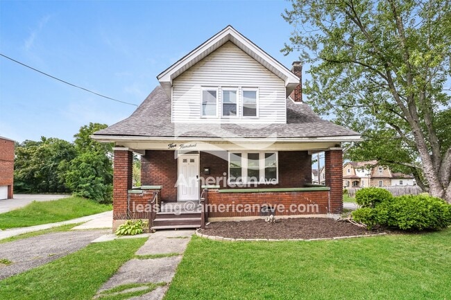 Building Photo - 500 Wilson Ave