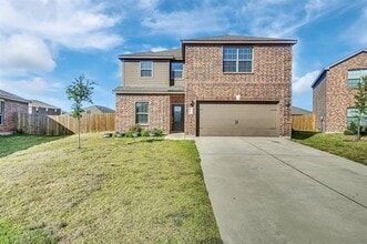 Building Photo - 2105 Rougle Ct