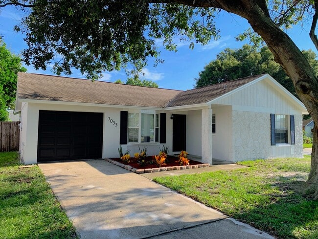 Building Photo - 7055 Lassen Ave