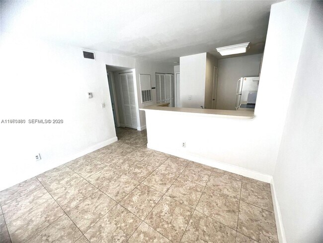 Building Photo - 1845 Palm Cove Blvd