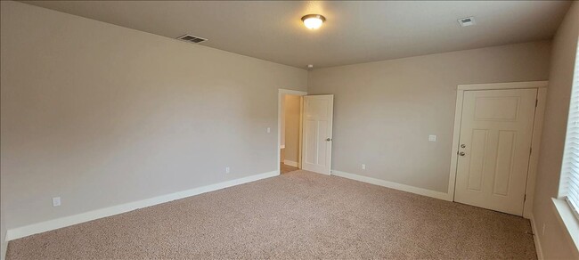 Building Photo - 1299 N Oklahoma Pl