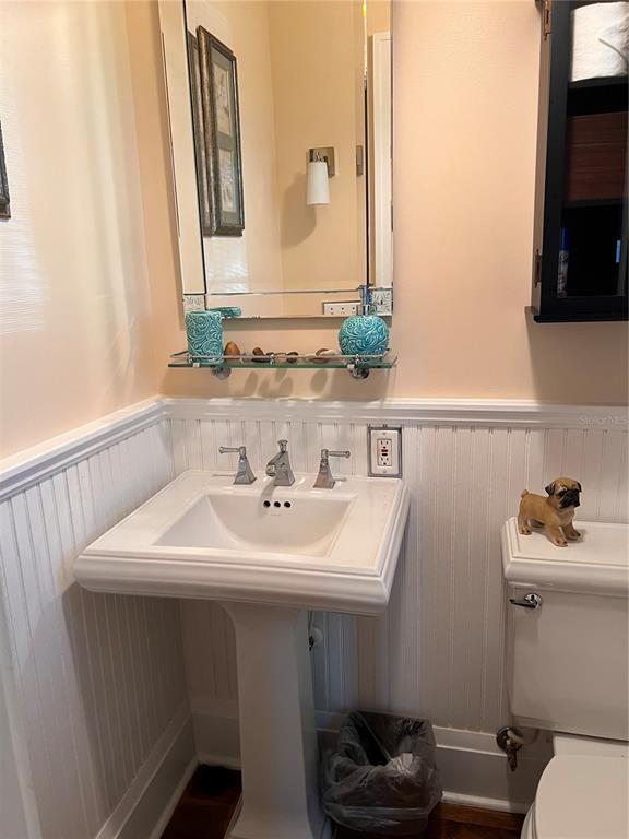 Building Photo - 21 N Thornton Ave