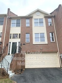 Building Photo - 949 Whispering Ln