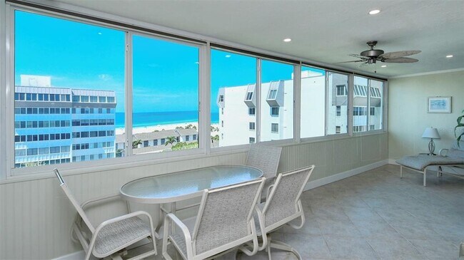 Building Photo - 1125 W Peppertree Dr