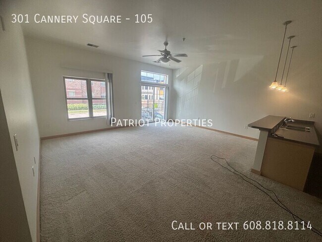 Building Photo - 301 Cannery Square
