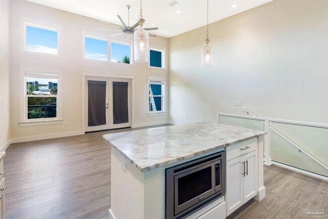 Building Photo - 340 Bluefish Dr