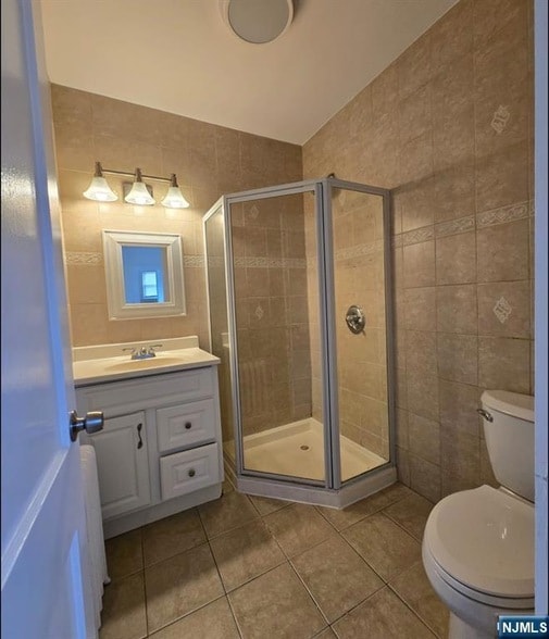 Building Photo - 103 Willow St