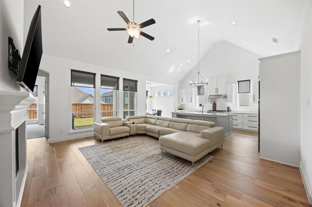 Building Photo - 4411 Silver Spur Dr