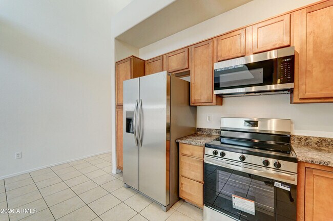 Building Photo - 15635 N 29th St