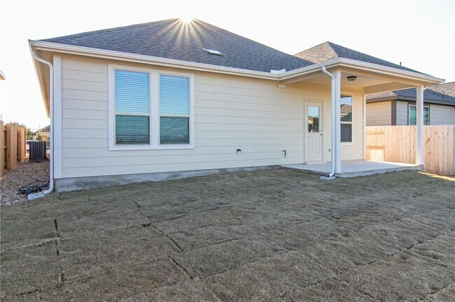 Building Photo - 124 Bonnet Blvd