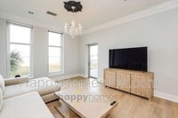 Building Photo - 118 Cooper River Dr