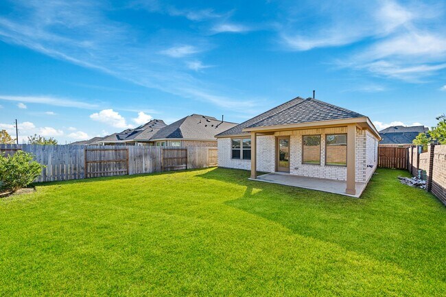 Building Photo - 8154 Royal Breeze Dr