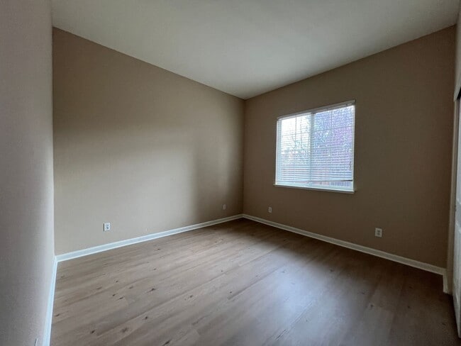 Building Photo - Charming Home Located in the Heart of Folsom