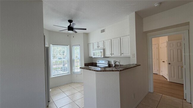 Building Photo - 23500 Walden Center Dr