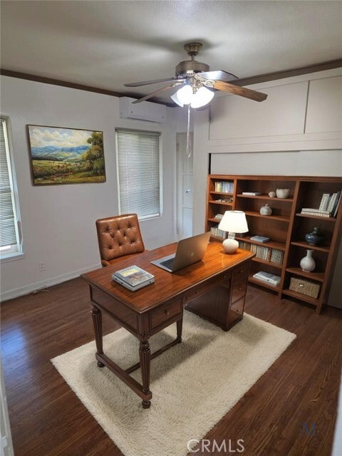 Building Photo - 554 Hawthorne St