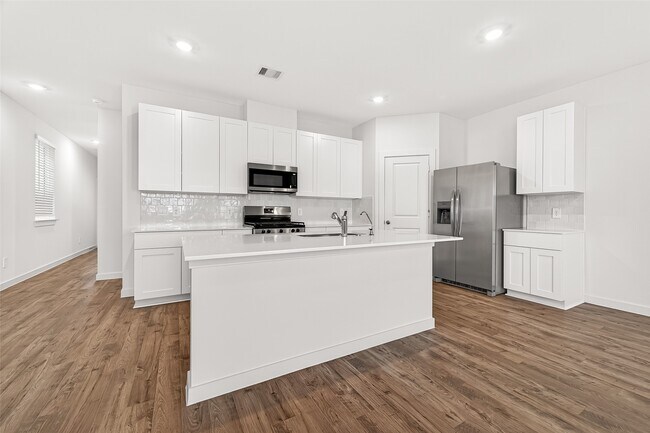 Building Photo - 3523 Adelie Ln