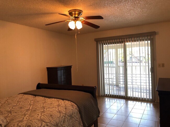 Building Photo - Available from May to November 2026!  Lovely Waterfront Home in 45+ Active Adult Resort Community...