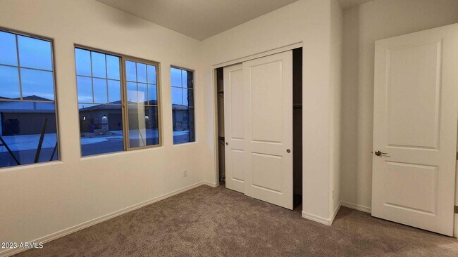 Building Photo - 14130 W El Cortez Pl