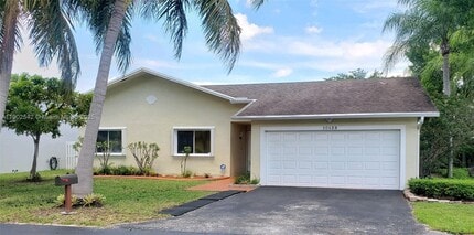 Building Photo - 10123 SW 145th Ct
