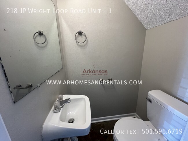 Building Photo - 218 S J P Wright Loop Rd