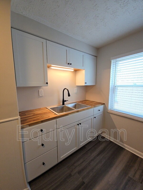 Building Photo - 33 Gahl Terrace