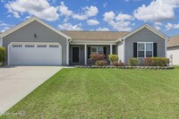 Building Photo - 423 Amaryllis Ln