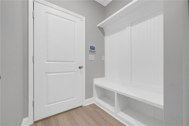 Building Photo - 2083 Easterwood Ct.