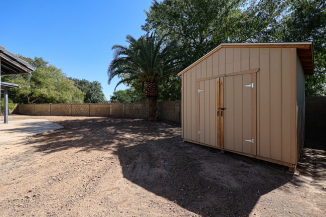 Building Photo - 3Bed/2Bath House at 59th Ave/Union Hills! Ready for Immediate Move-In!