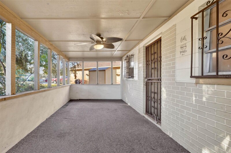 Building Photo - 614 Spruce St