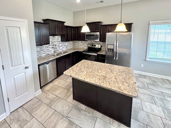 Building Photo - Move In Special! Now Leasing A Brand New 5...