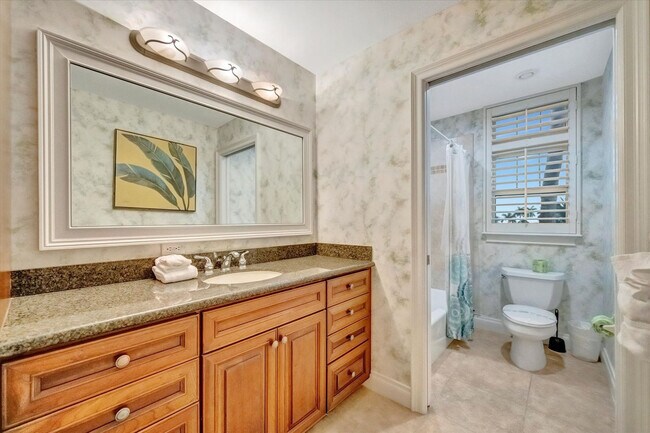 Building Photo - 6406 Gulf Dr