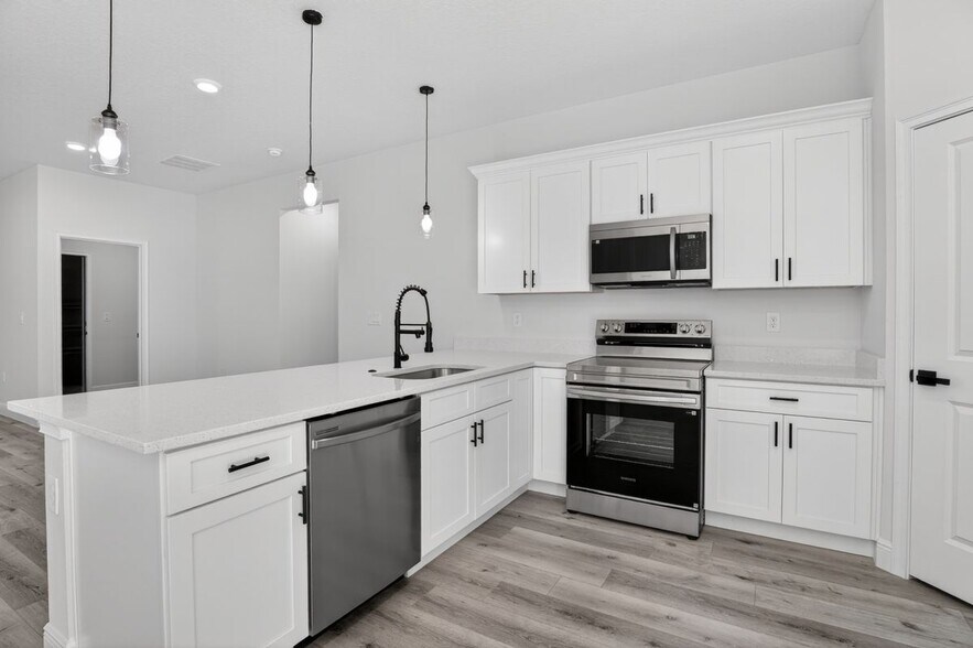 Building Photo - 8030 N Galena Ave