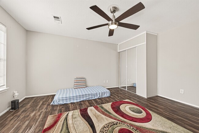 Building Photo - 17522 Coventry Squire Dr