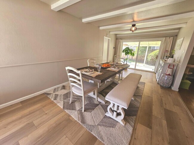 Building Photo - Charming Walnut Creek Ranch-Style Home