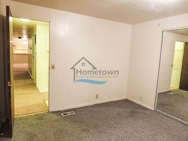 Building Photo - Very Nice 2 Bed 1 Bath Single Wide Mobile ...