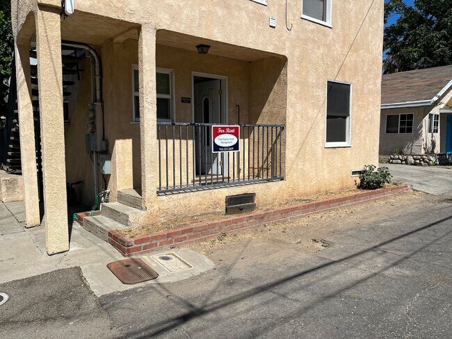 Primary Photo - Charming first floor unit on the alley
