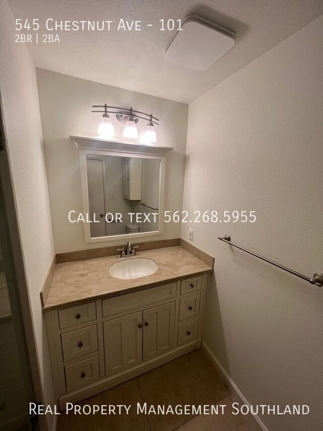 Building Photo - 2 Bedroom 2 Bath Spacious Condo For Rent i...