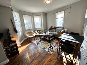 Building Photo - 777 Parker St