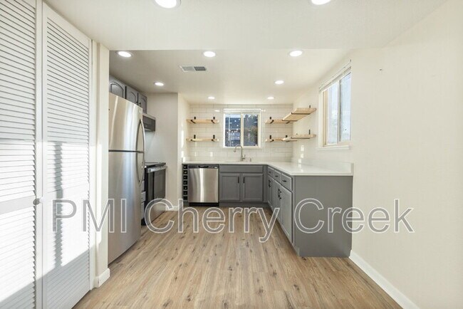 Building Photo - 2695 S Logan St