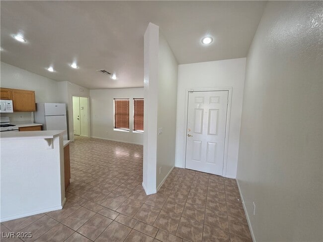 Building Photo - 1083 Sterling Peak St