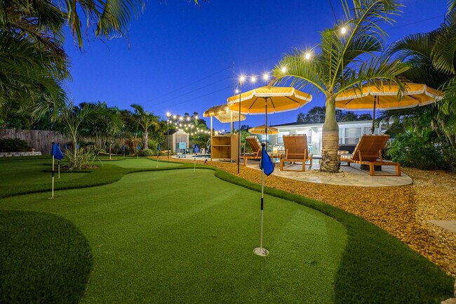 Building Photo - 10861 62nd Ave N