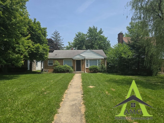 Primary Photo - 4213 E Pleasant Run Pkwy S Dr