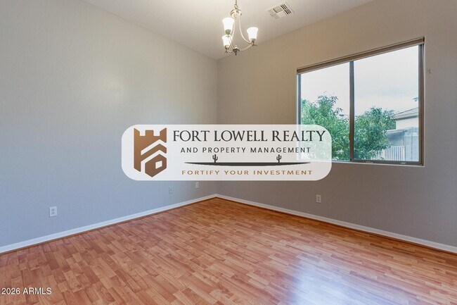 Building Photo - 13354 W San Miguel Ave