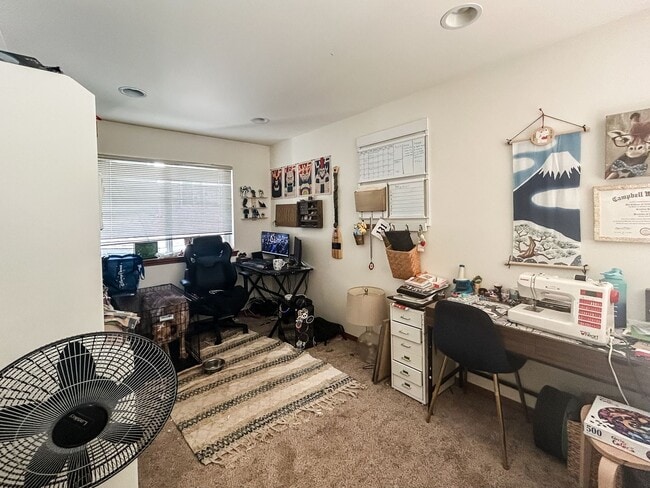 Building Photo - 3BD 2.5BA in LSSD