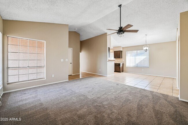 Building Photo - 8833 W Puget Ave