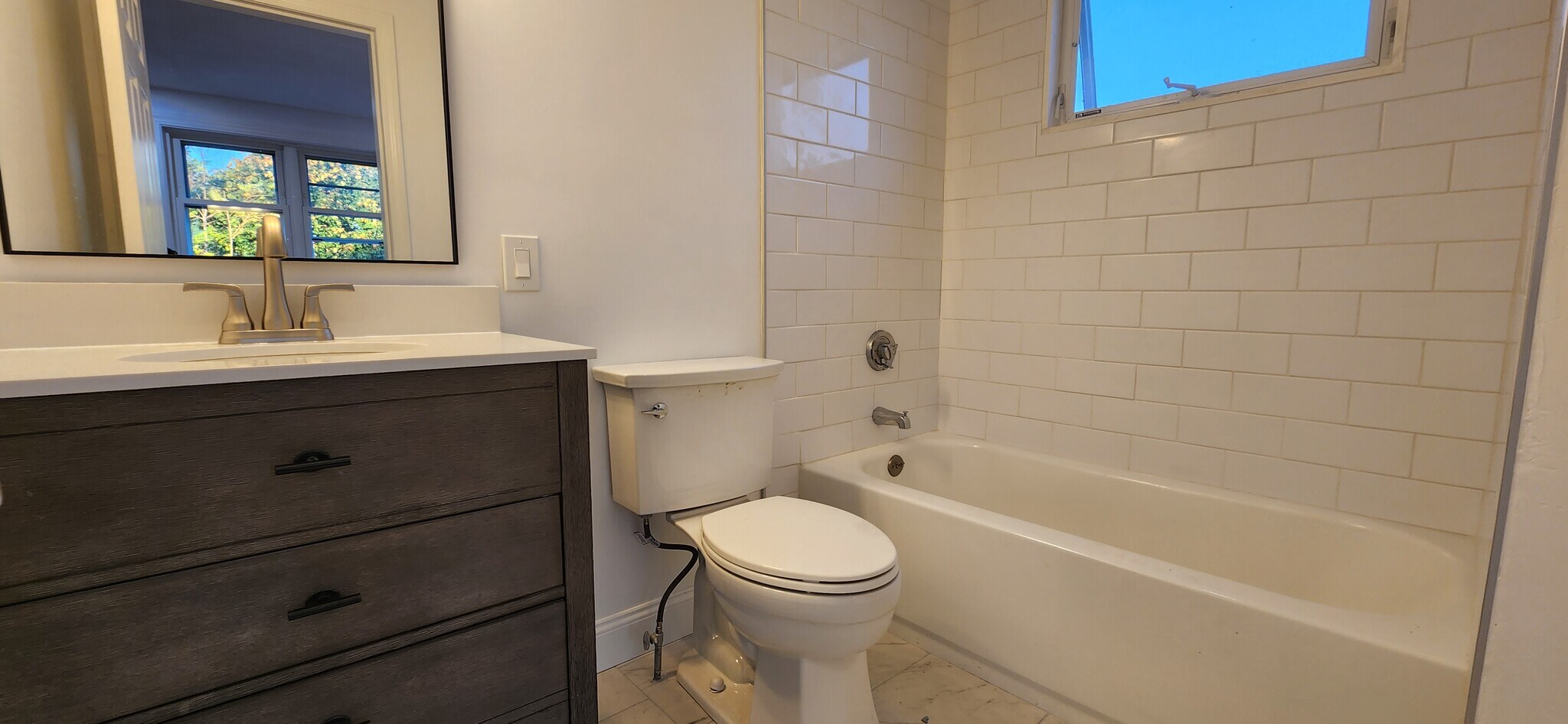 Building Photo - 248R Pearl St