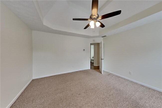 Building Photo - 5135 Gable Ridge Way