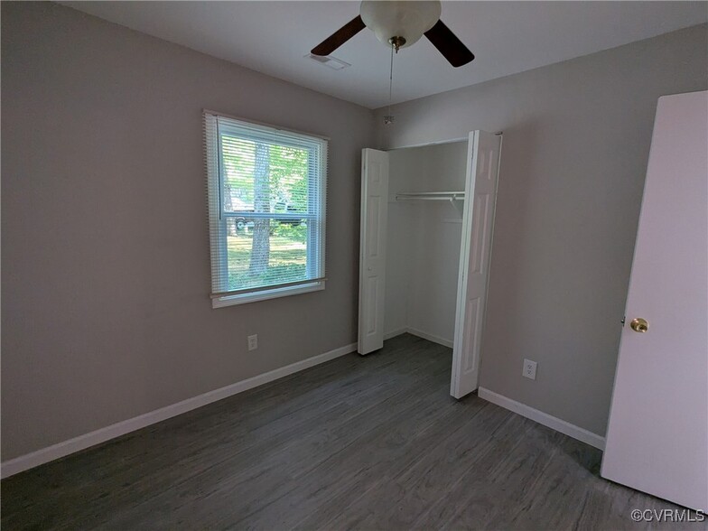 Building Photo - 10624 Sarata Ln
