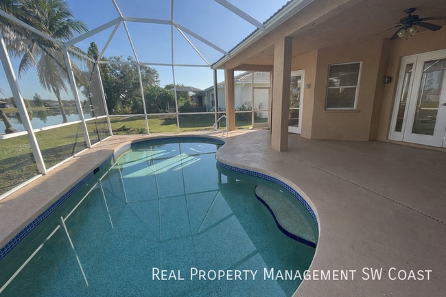 Building Photo - 816 Grand Rapids Blvd